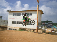 cimg7306_s.jpg