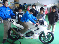 sn3a0009_s.jpg